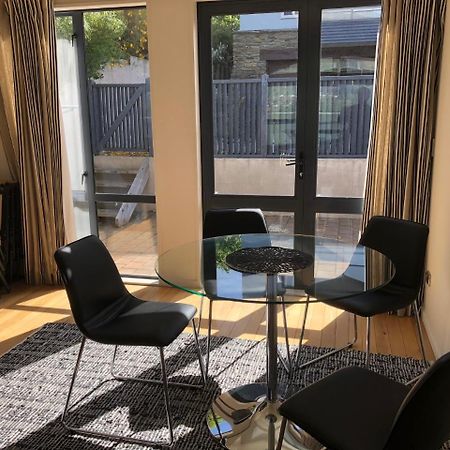 Luxury On Lakeside Wanaka Bagian luar foto