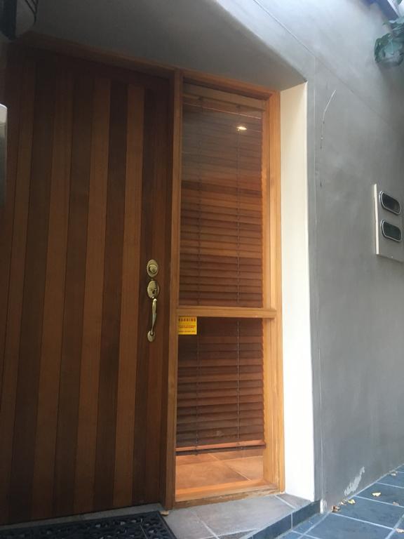Luxury On Lakeside Wanaka Bagian luar foto
