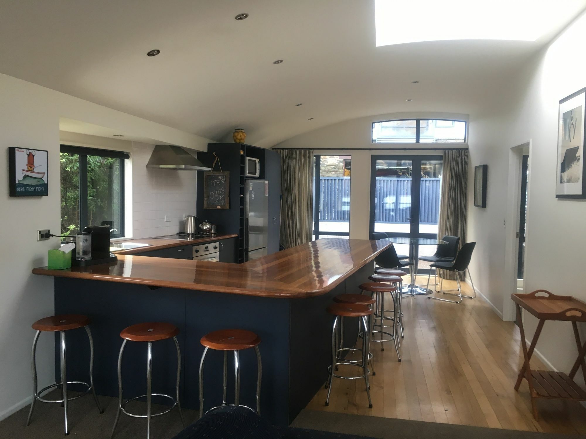 Luxury On Lakeside Wanaka Bagian luar foto